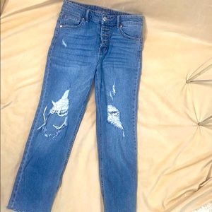 Ankle length mom jeans